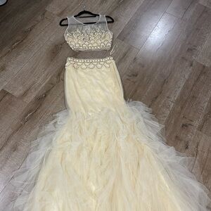 Two piece unique ladies prom dress